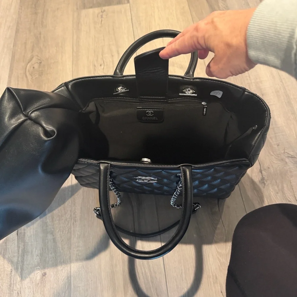 Black Quilted Tote Bag with Chain Straps - Picture 5 of 7